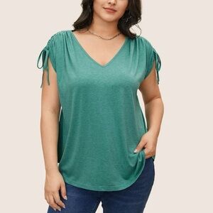 BloomChic Solid Drawstring Dolman Sleeve T-shirt
